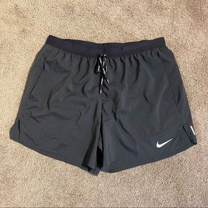 Nike Flex Stride 5” Shorts